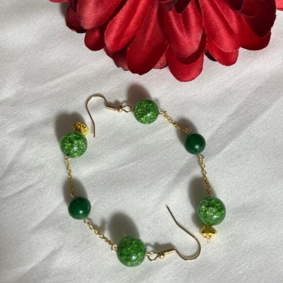 Handcrafted Beaded Semi-Precious Stone and Glass "Soul" Earrings in Emerald - Picture 2 of 8